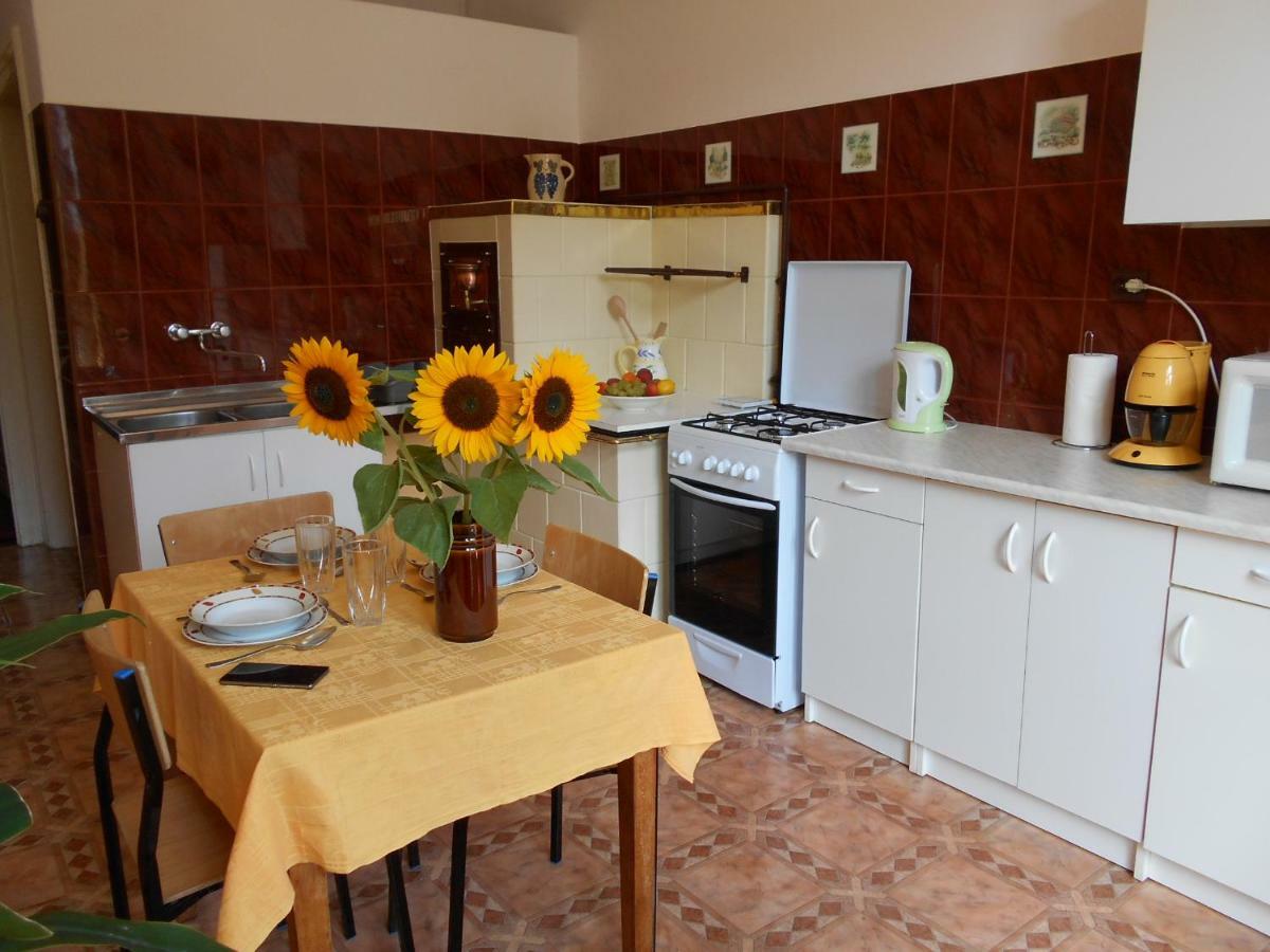 Apartament Krakowski Styl ภายนอก รูปภาพ