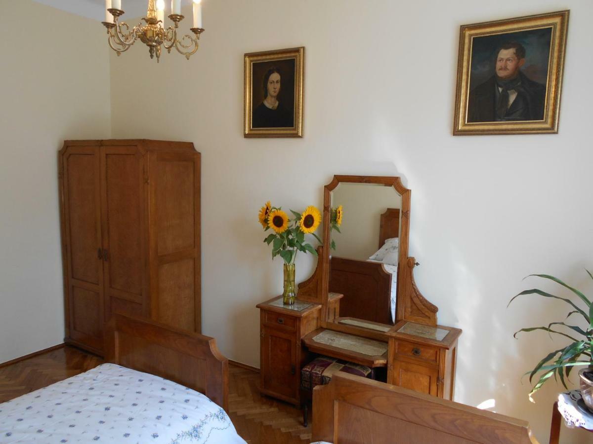 Apartament Krakowski Styl ภายนอก รูปภาพ